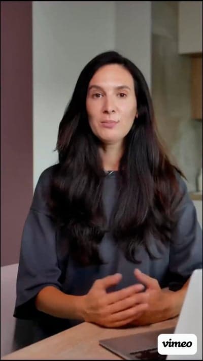 Анна Шапран, візова консультантка